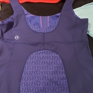 Lululemon top